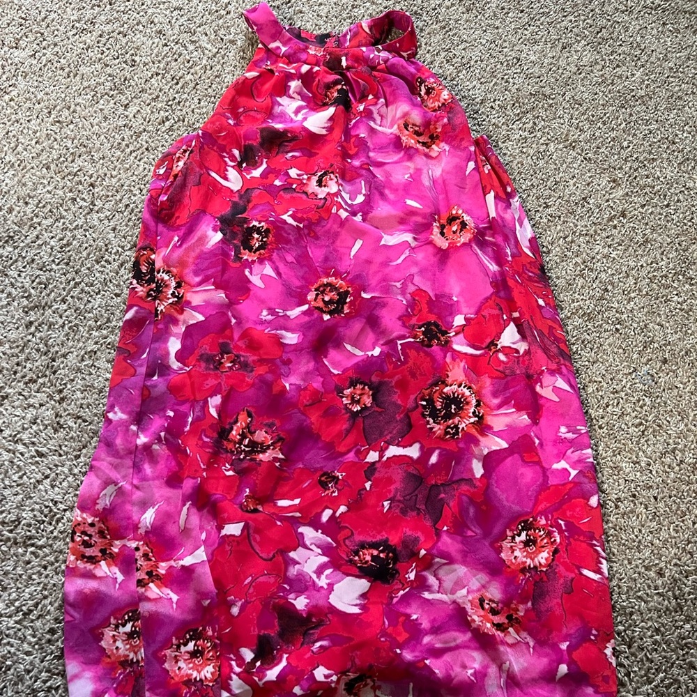 Red and pink flower sleeveless flowy dress